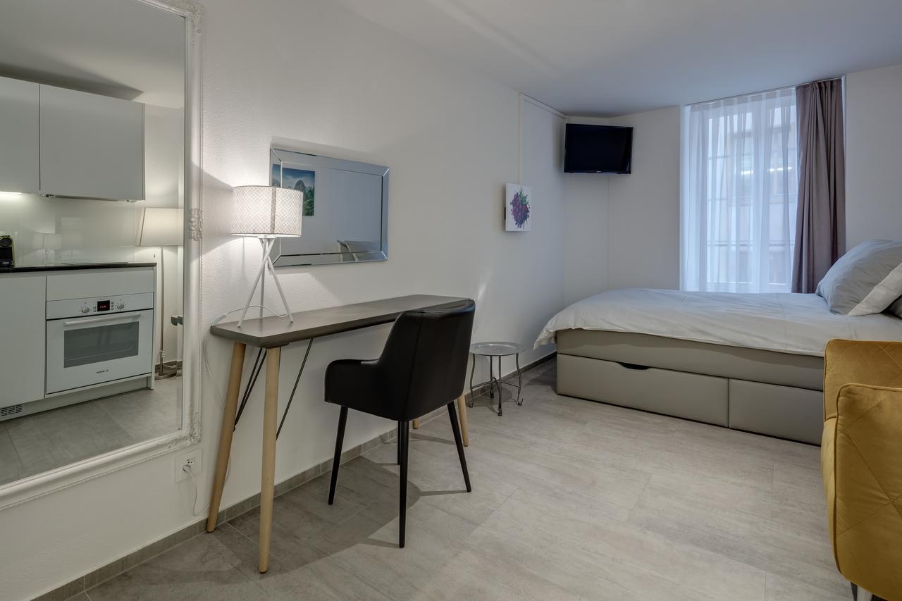 Smartroom The Residence La Cittadella Баден Екстериор снимка